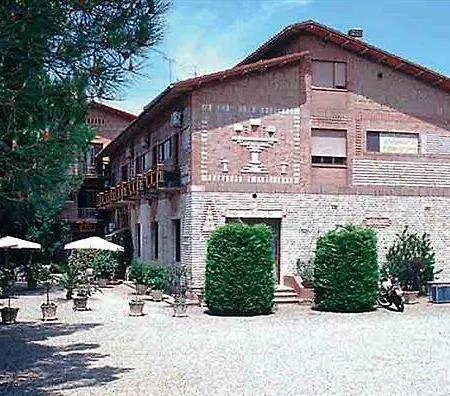 Easy Siena Hotel
